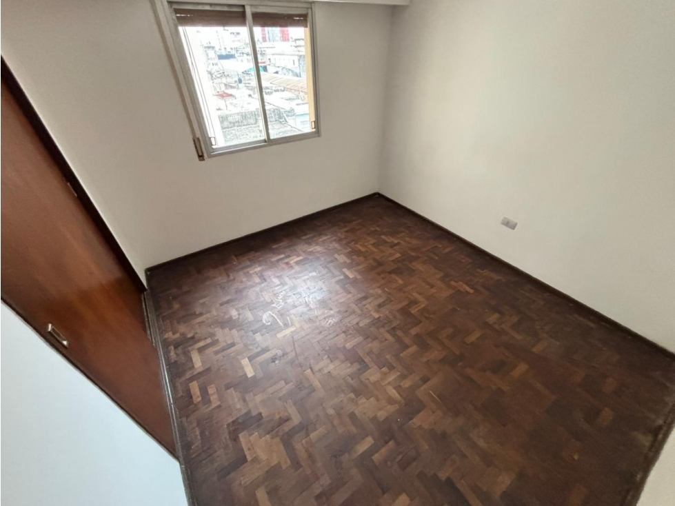 DEPTO 1 DORMITORIO - LA RIOJA N° 80 - BARRIO CENTRO - 5