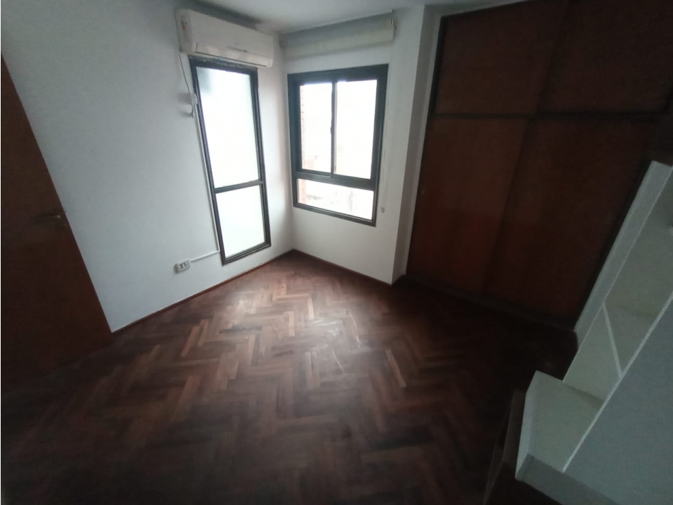 DEPTO 1 DORMITORIO - BV ILLIA N° 329 - BALCON - A MTS DE BV CHACABUCO - 6