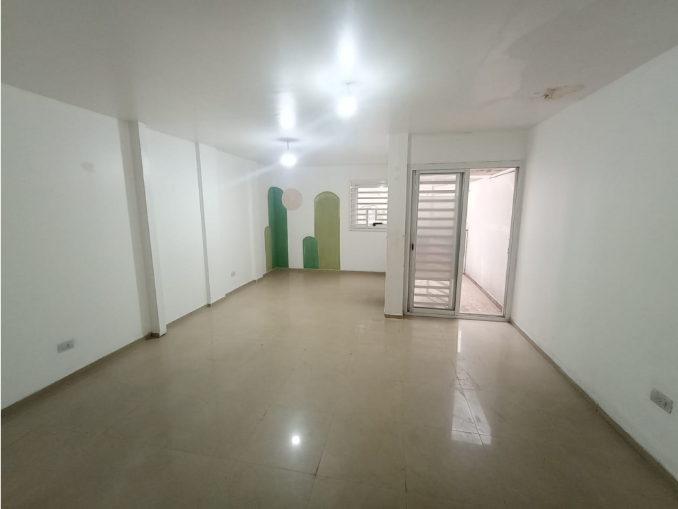OFICINA - PLANTA LIBRE - BALCON - KITCHENET - 2 BAÑOS - SALGUERO 333 - 1