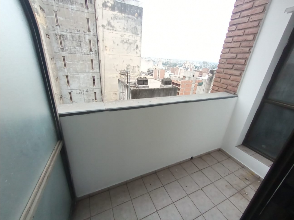 DEPTO 1 DORMITORIO - BV ILLIA N° 329 - BALCON - A MTS DE BV CHACABUCO - 2