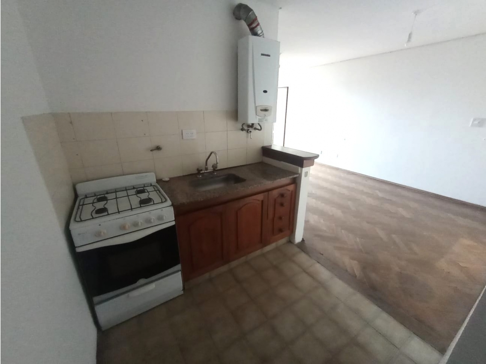 AV LUGONES 216 - 1 DORMITORIO - BALCON CON VISTA AL PARQUE - NVA CBA - 4