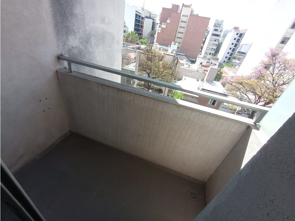 B° GENERAL PAZ - DOBLE BALCON EXTERNO - 1 DORMITORIO - ROMA N° 273 — foto 3