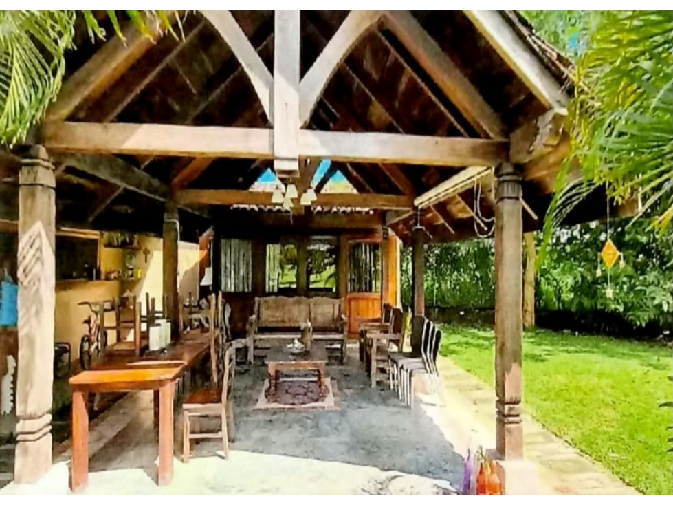 Se Vende Casa con amplio terreno en Las Tablas REMATE (LM) - 6