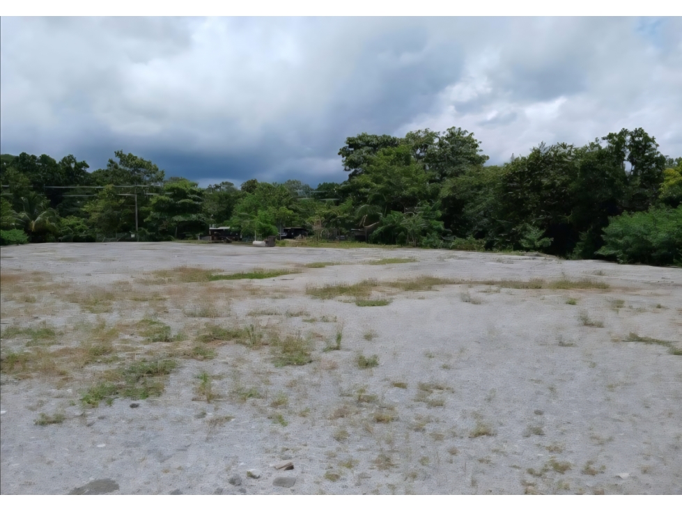 Se Vende terreno en Pacora (MZ) - 1
