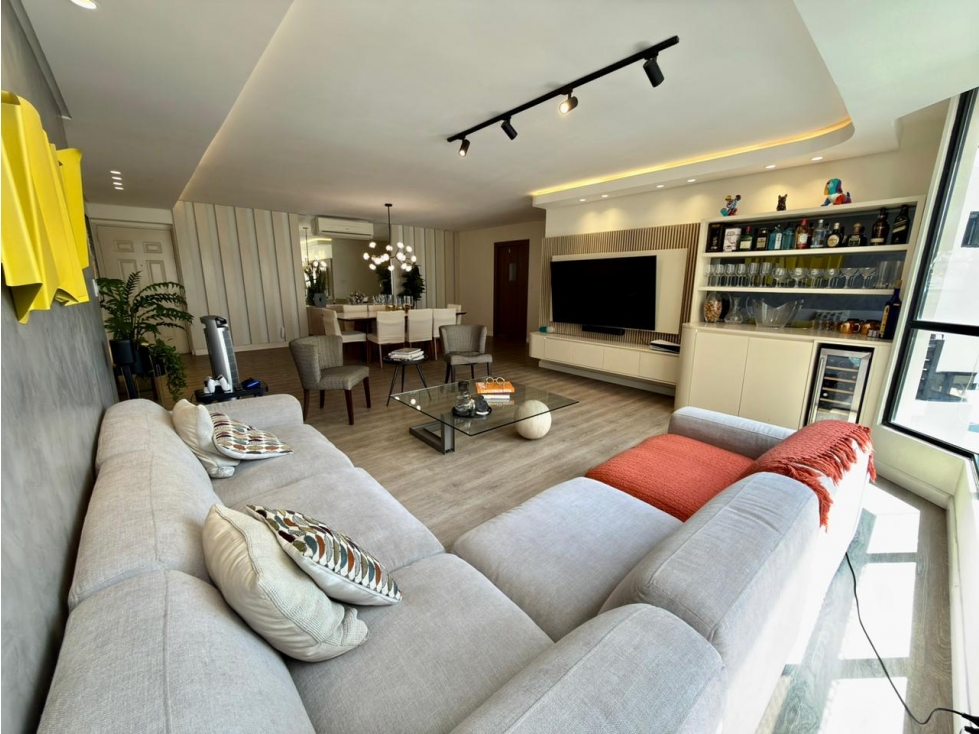 Se Vende apartamento en PH The Millenium, Obarrio (MZ)