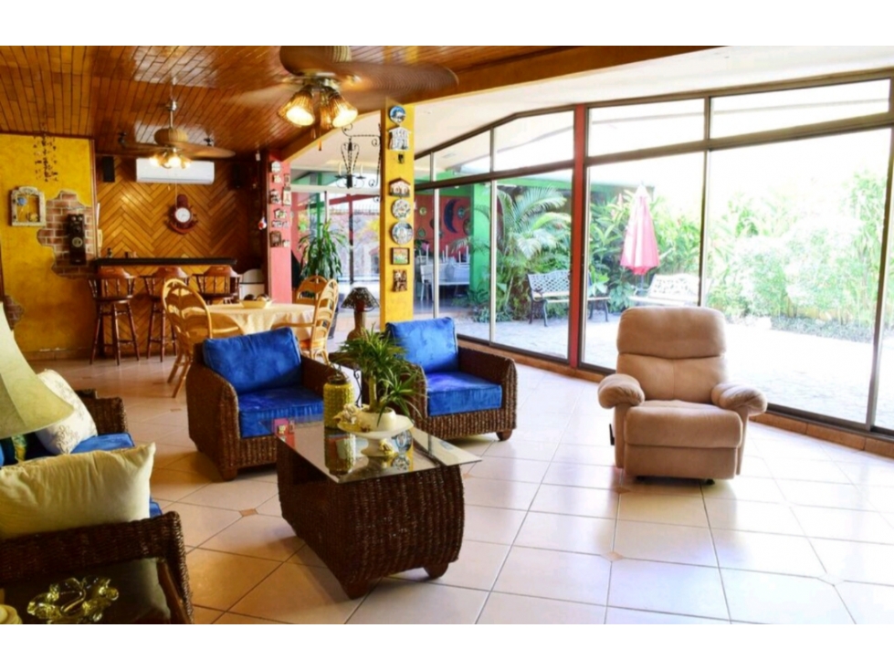 Se Vende casa ubicada en El Dorado, Panamá (MZ)