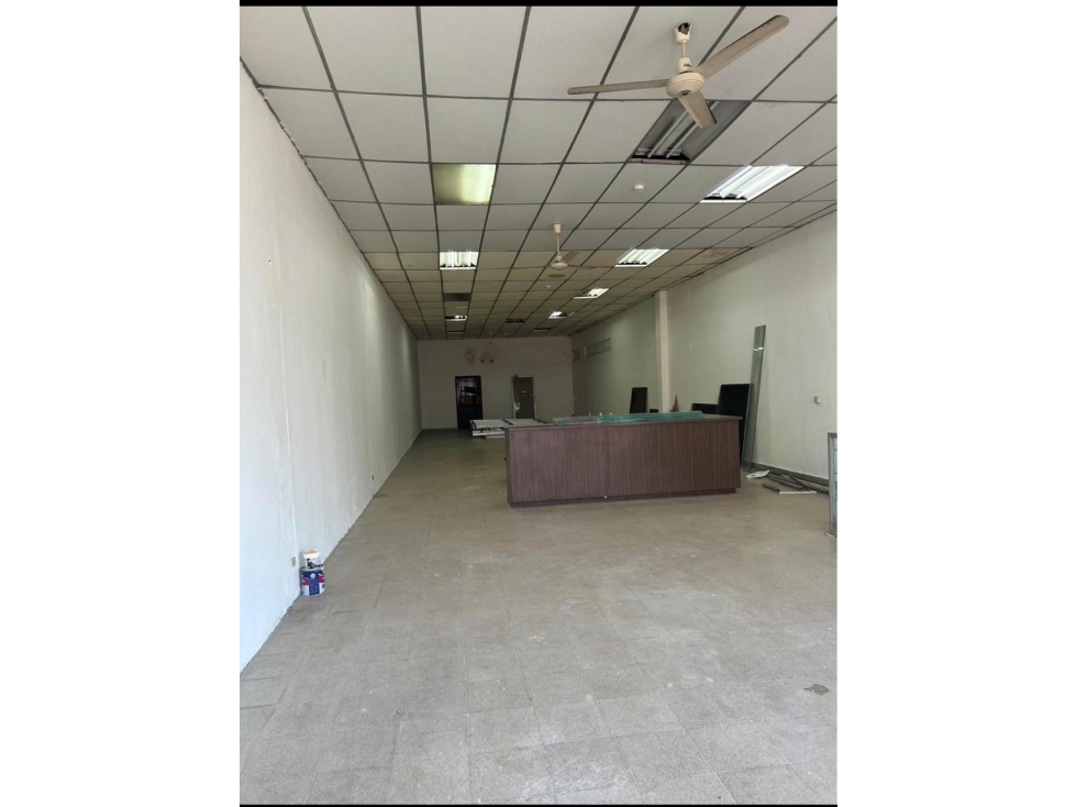 Se Alquila Local Comercial en Aguadulce Excelente ubicación (LM) - 2