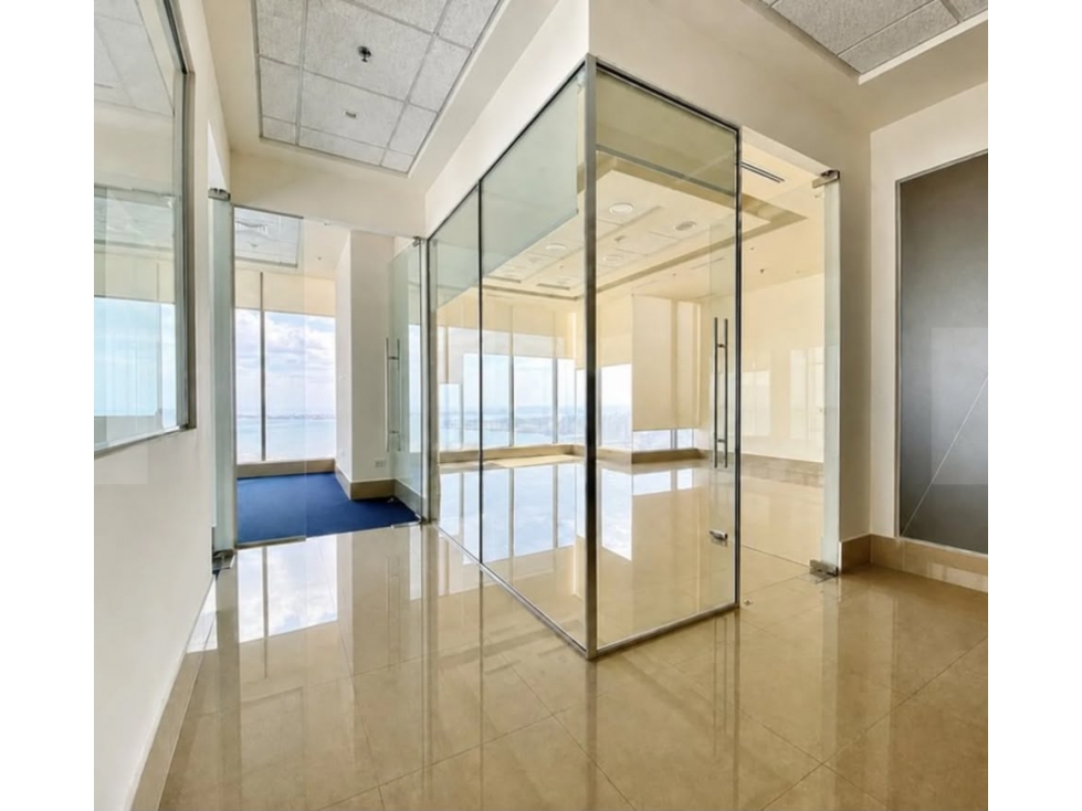 Se Vende Oficina en Torre Bicsa (LM) — foto 2