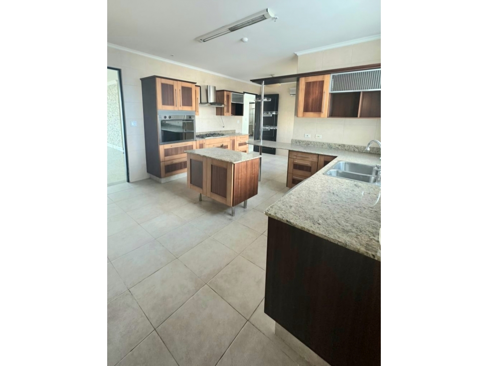 Se Vende apartamento Punta Pacífica (LG) — foto 4