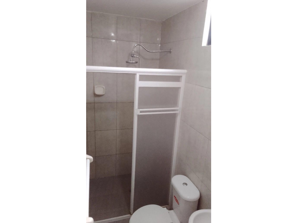 Vivienda ind. con 5 hab en la zona norte en amplio terreno VBRAVO — foto 5