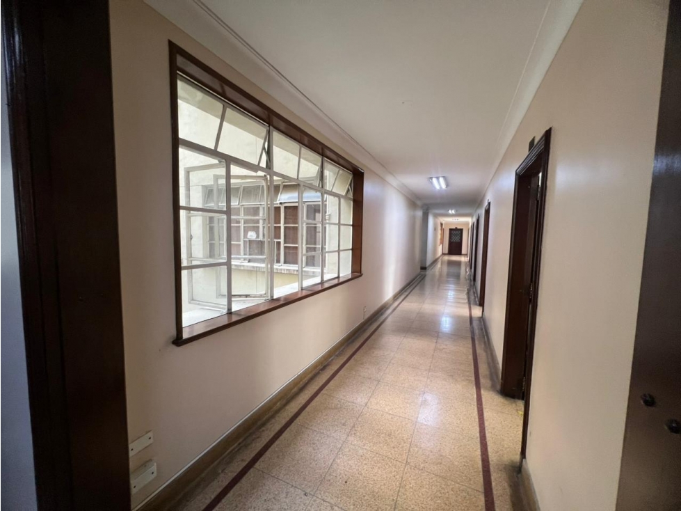 Oficina en Venta centro Medellin — foto 2