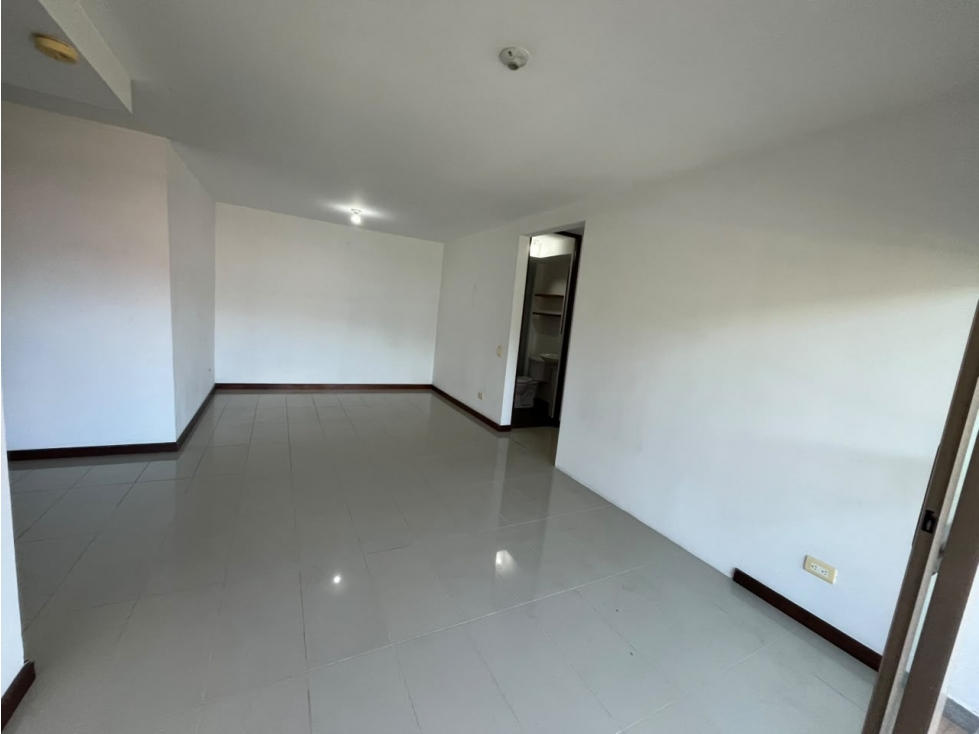 Apartamento en Arriendo y Venta Envigado La Cuenca — foto 2