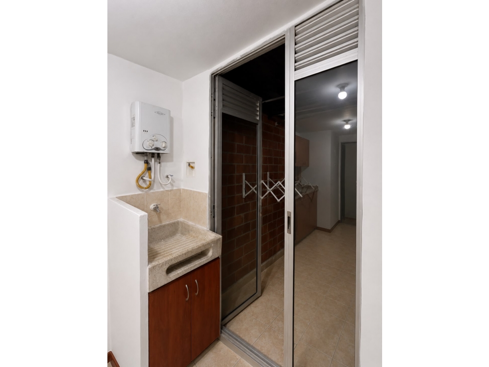 apartamento en arriendo Envigado el Dorado — foto 2