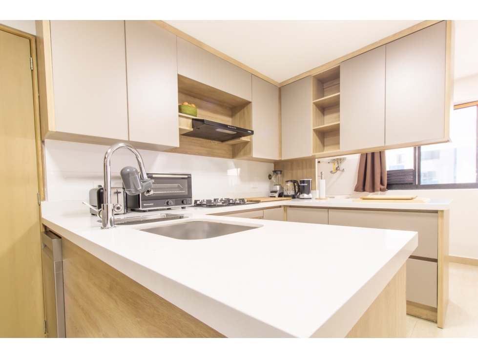Apartamento arriendo amoblado milla de oro — foto 3