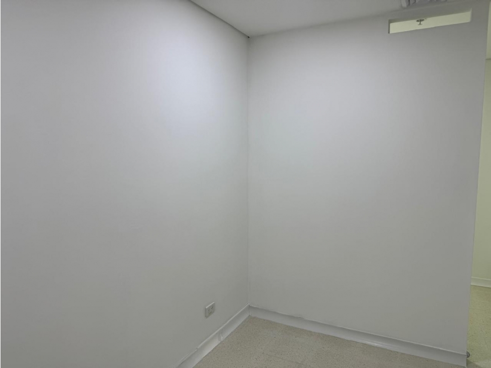 Oficina en Arriendo Poblado - 3