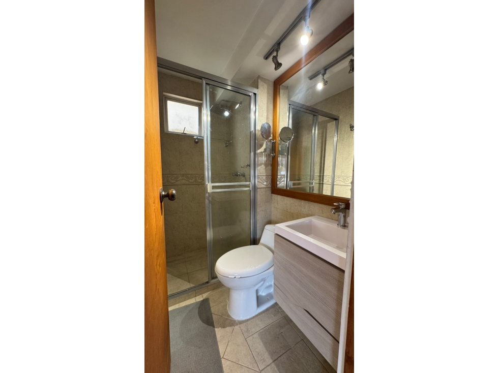 Apartamento en arriendo Castroplo — foto 3