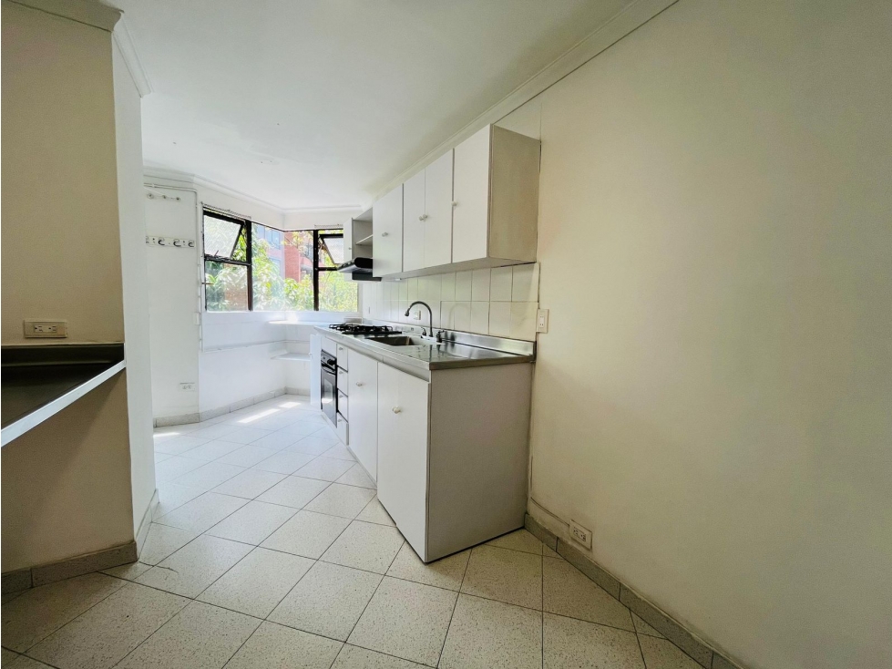Apartamento en Arriendo Poblado — foto 2