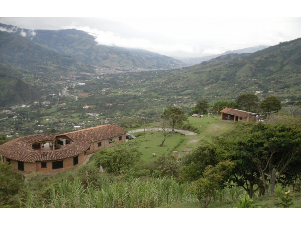 Hacienda en Arriendo Girardota