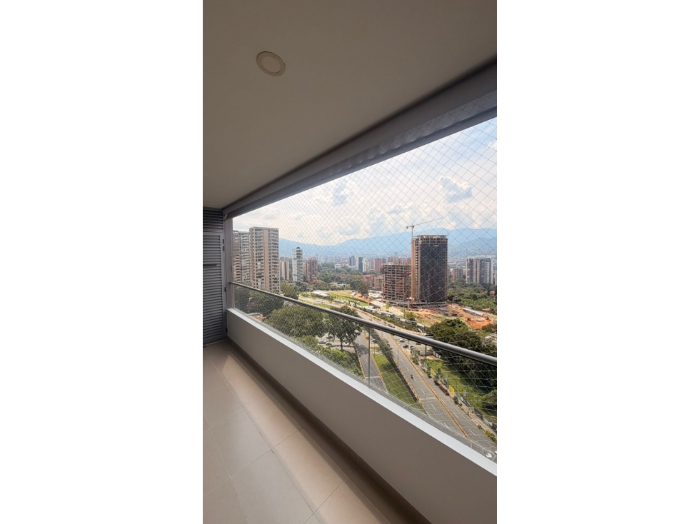 Apartamento en Arriendo Poblado Medellin — foto 6