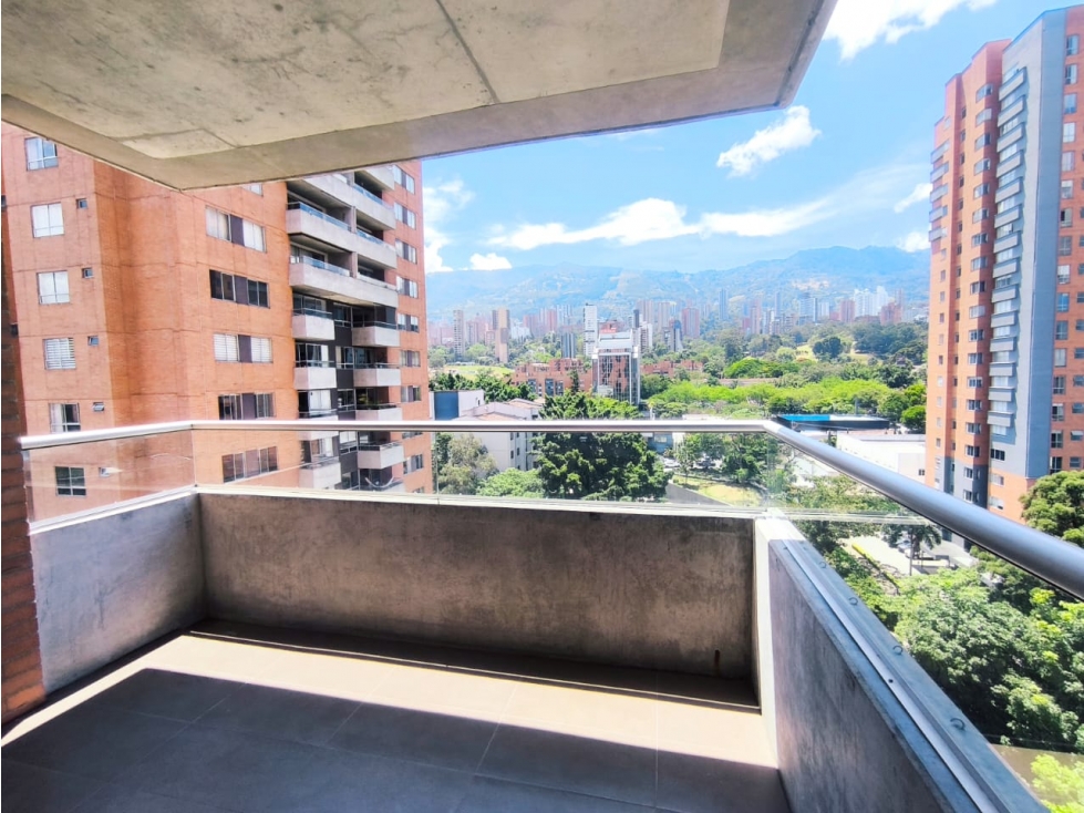 Apartamento en Arriendo Poblado Santa Maria de los Angeles — foto 6