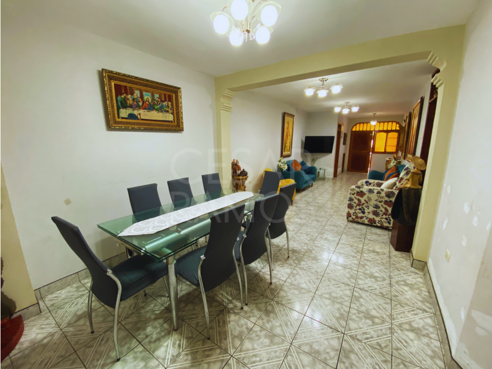 ALQUILO CASA EN AV CHAMPAGNAT SULLANA (CERCA A SENATI) — foto 2