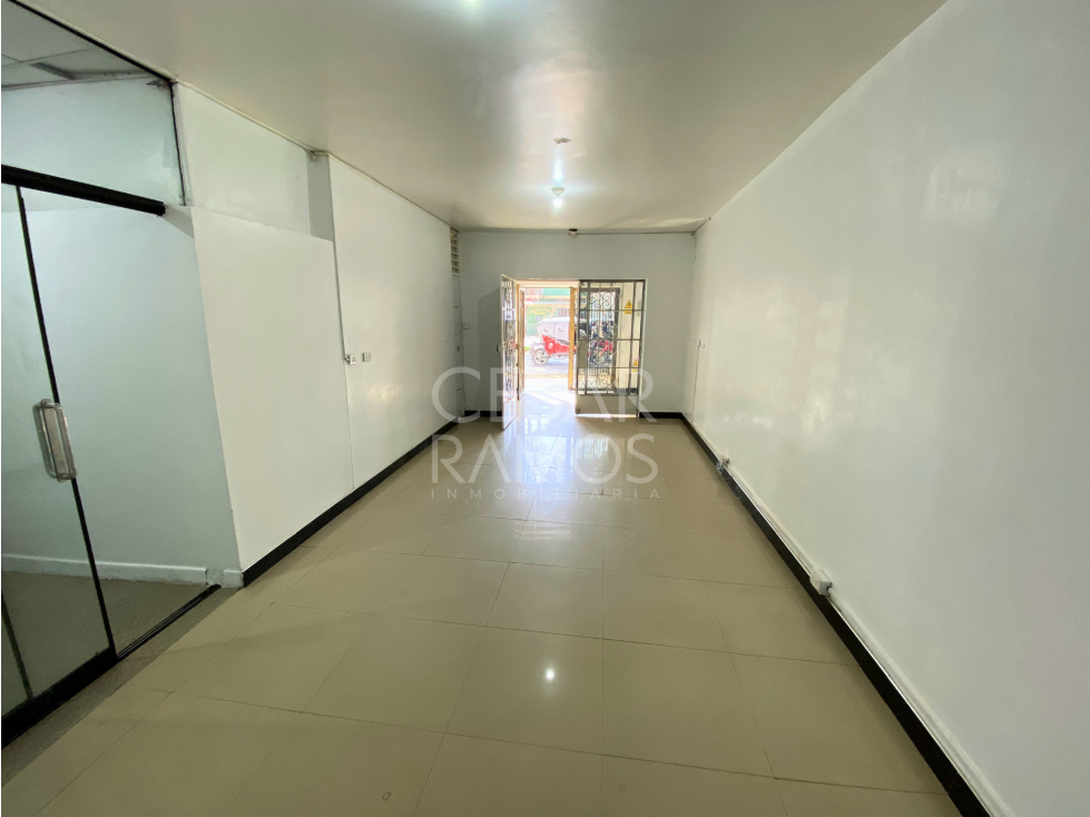 SE ALQUILA LOCAL COMERCIAL EN AV. JOSÉ DE LAMA - 4