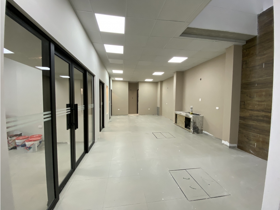 ALQUILER DE LOCAL COMERCIAL EN CALLE BOLIVAR SULLANA - 4