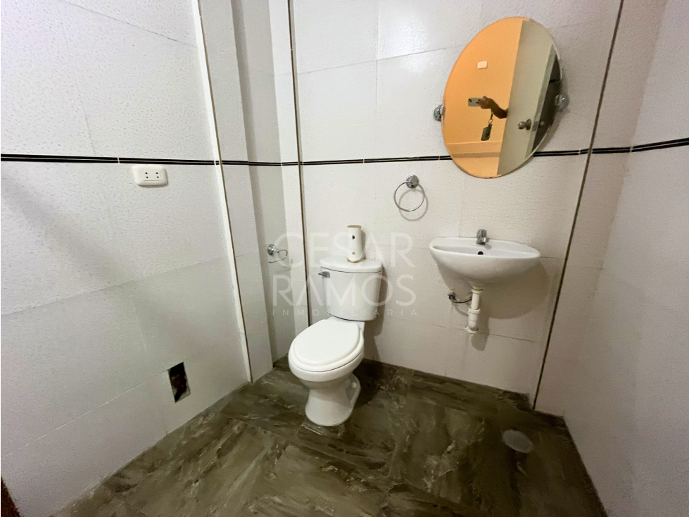 SE ALQUILA DEPARTAMENTO EN SEGUNDO Y TERCER PISO EN AV JOSÉ DE LAMA - 5