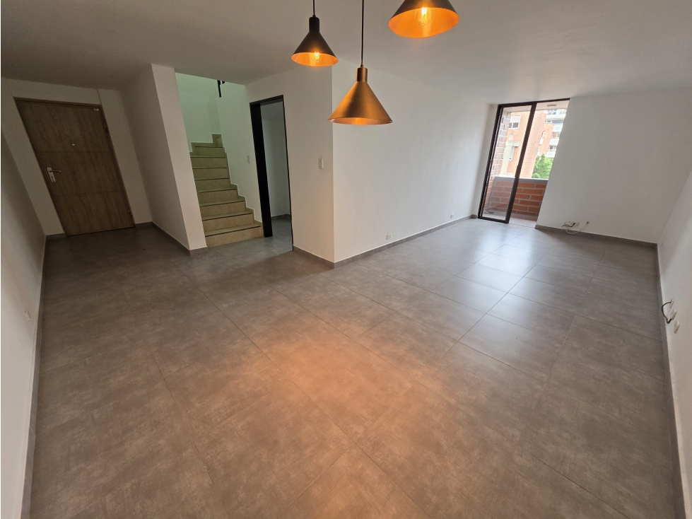 Apartamento en venta dúplex - Medellín - La Castellana