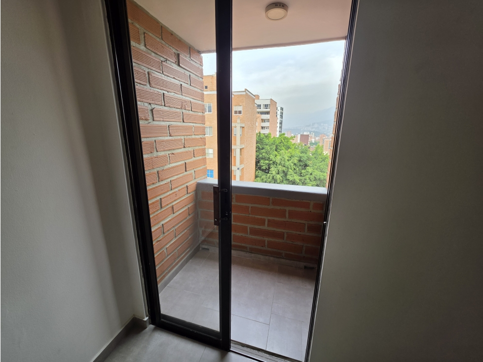 Apartamento en venta dúplex - Medellín - La Castellana — foto 3