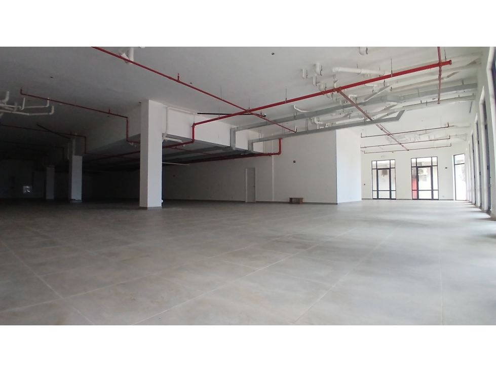 Venta de Amplio Local Comercial en Casco Viejo | Santa Ana Patrimonial — foto 2