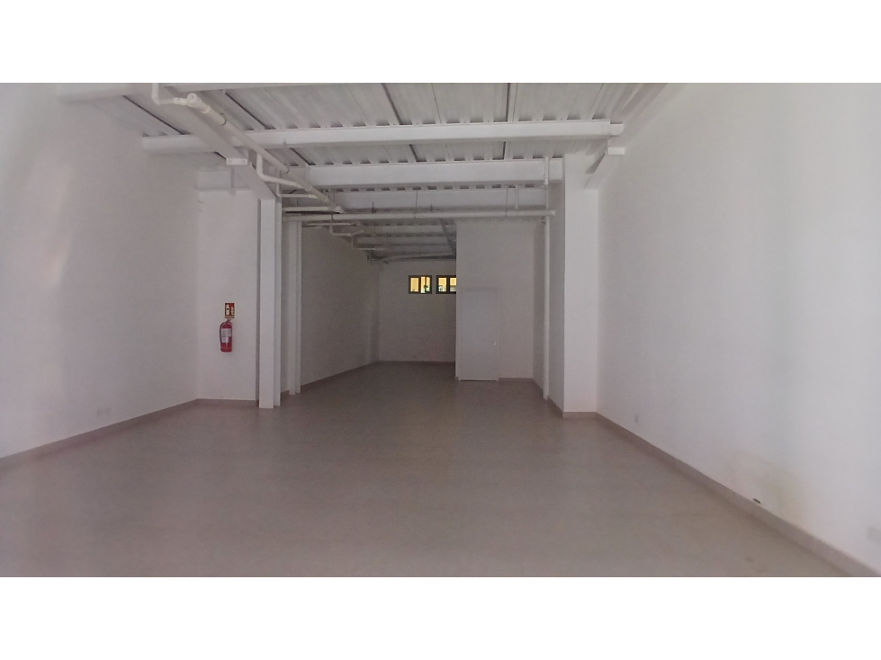Alquiler de Oficina o Local Comercial de 105 m² en Casco Viejo — foto 2