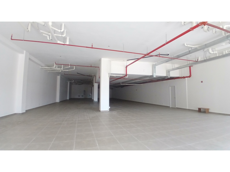 Venta de Amplio Local Comercial en Casco Viejo | Santa Ana Patrimonial — foto 3