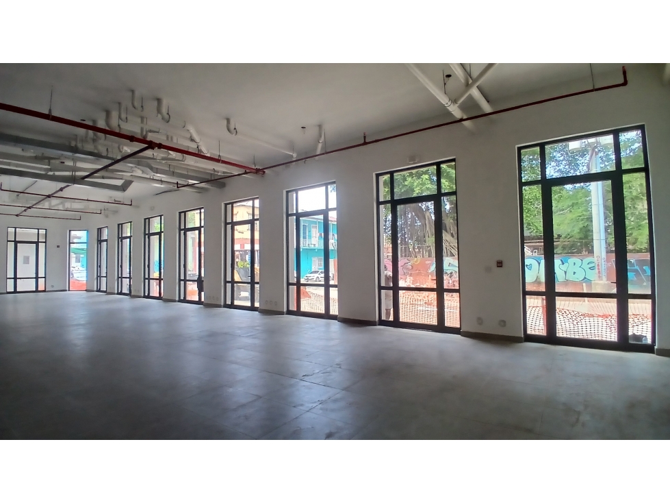 Venta de Amplio Local Comercial en Casco Viejo | Santa Ana Patrimonial — foto 4