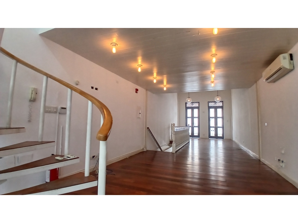 Alquiler de Oficina Comercial en Casco Antiguo