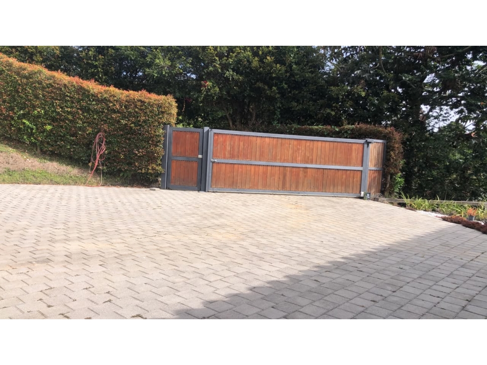 VENTA DE CASA CAMPESTRE EN EL MUNICIPIO DE RIONEGRO VEREDA LA MOSQUITA - 4