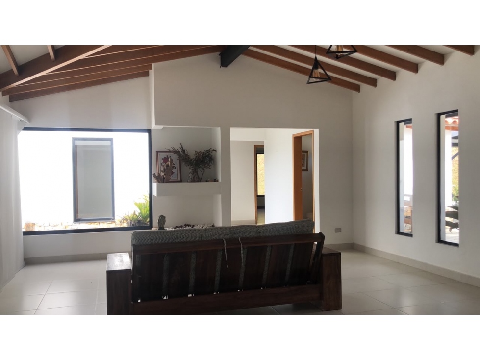 VENTA DE CASA CAMPESTRE EN EL MUNICIPIO DE RIONEGRO VEREDA LA MOSQUITA - 6