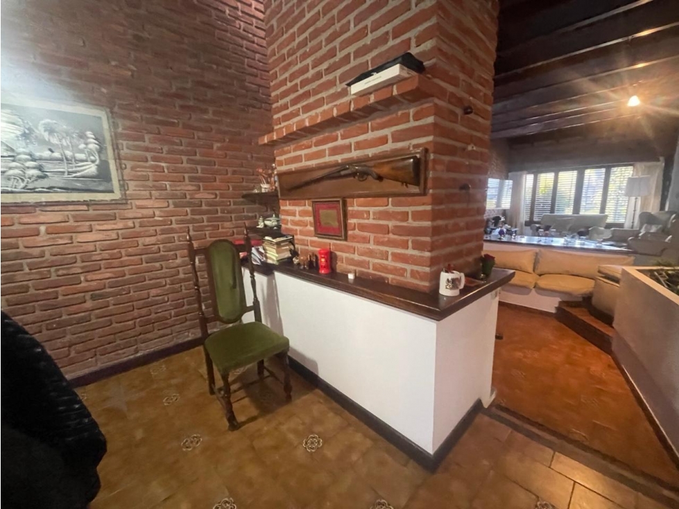 Chalet de 5 ambientes en Caisamar con parque y garage - 5