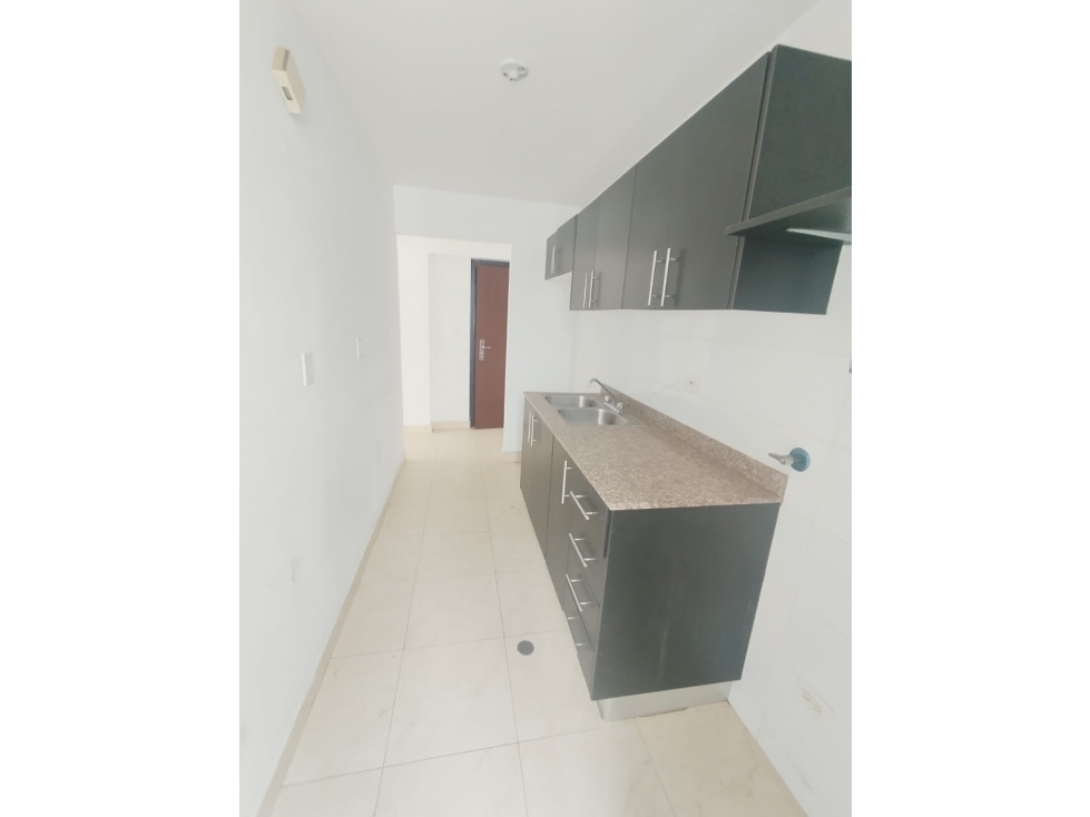 VENDO APARTAMENTO REBAJADO CÉNTRICO CERCA DEL HOSPITAL SAN FERNANDO — foto 5