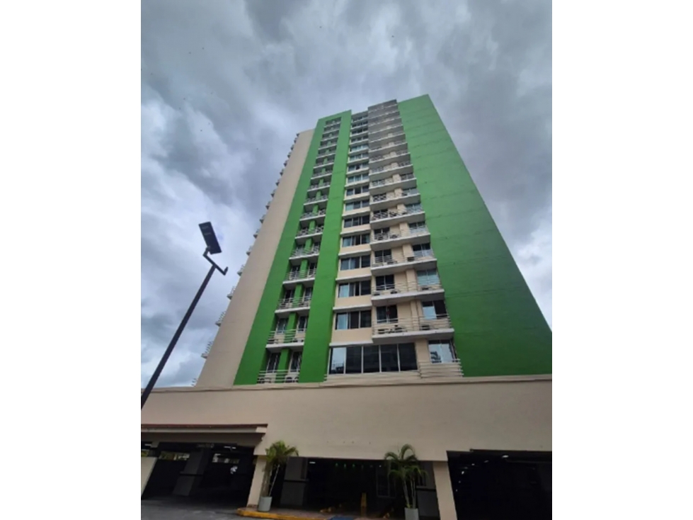 VENDO APARTAMENTO EN ANCON PH GREEN PARK T700