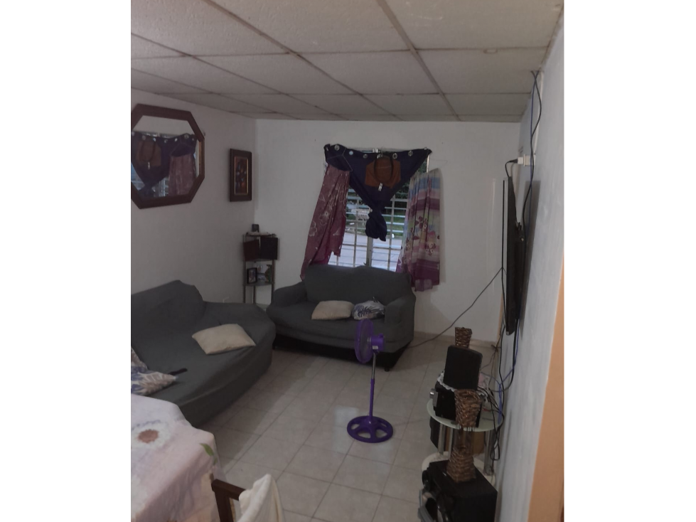 Casa en Venta / Buenas Vista Tocumen - 4