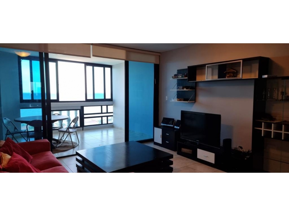 Apartamento en venta en Coronado Country Club Amoblado y con balcón