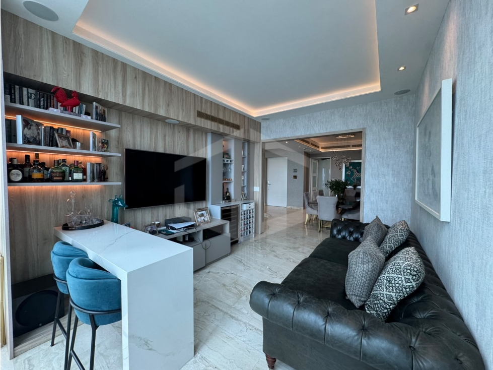 Amplio apartamento remodelado en venta en Blue Bahía, Punta Pacífica - 6