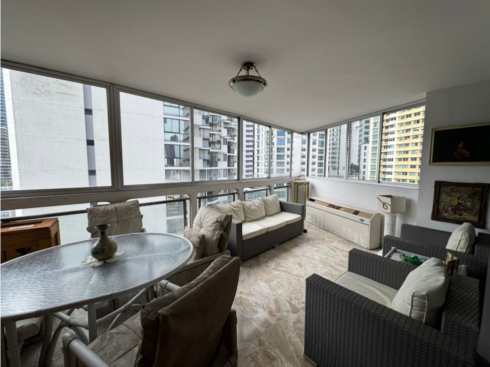 Se Vende PH Ritz, Paitilla