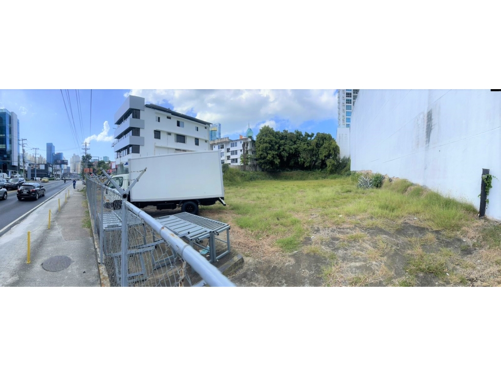 Se Vende Terreno en Vía Brasil de 1,674.46 m² - 1