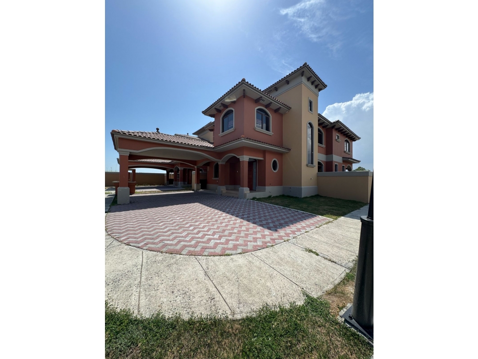Casa Esquina - Costa Sur El Doral - Venta de casa