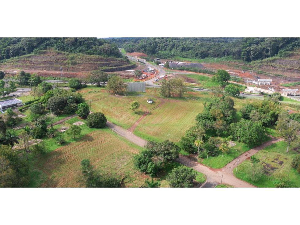Se Vende Terreno en Rodman - 3