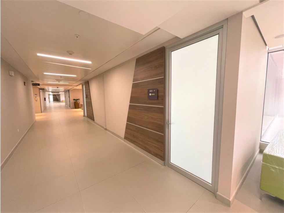 Venta o Alquiler de Consultorio en Costa del Este/town Center — foto 2