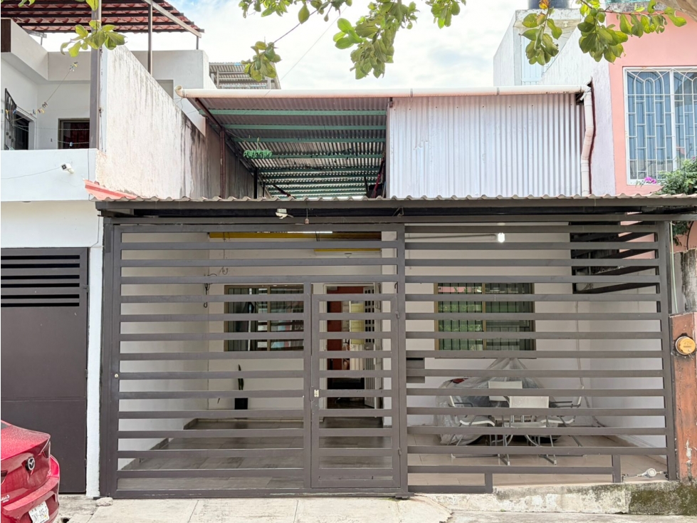 casa en venta en Primavera - 1