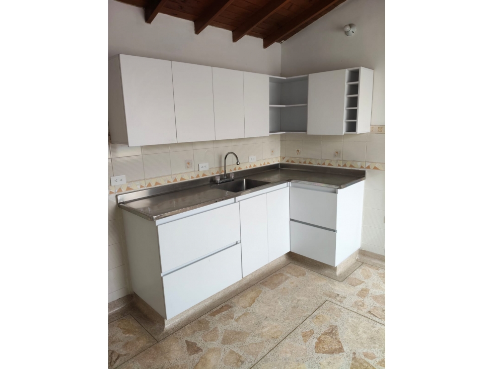 Venta de apartamento en Cabañas Bello — foto 3